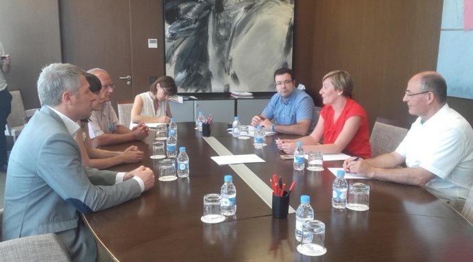 María José Salvador con los alcaldes de Dénia, Gandia y Oliva