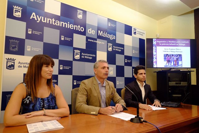 Julio Andrade, Ruth Sarabia y Javier Espinosa, en rueda de prensa