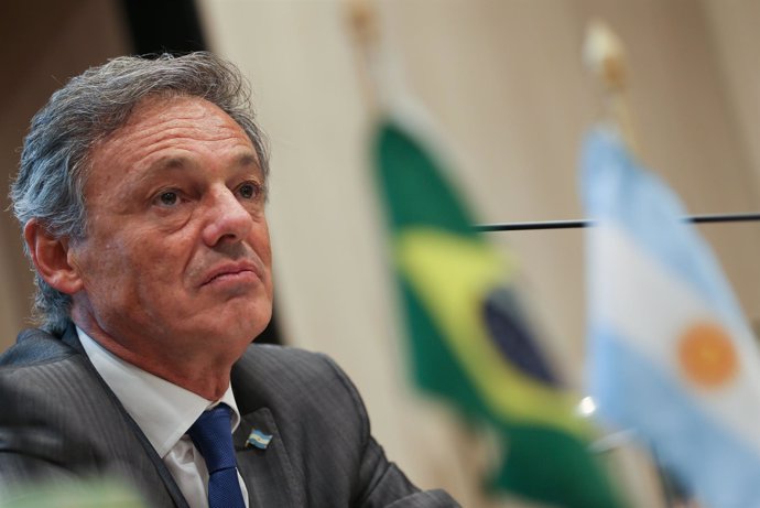 Brasília - Ministro da Produção da Argentina, Francisco Cabrera, em reunião com 