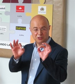 El consejero de Hacienda y Administración Pública, Andrés Carrillo