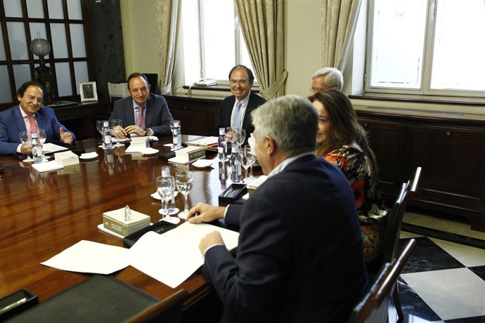 Reunión de la Mesa del Senado de 4 de agosto