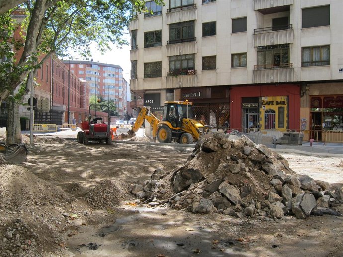 Obras en la plaza de Santa Cruz