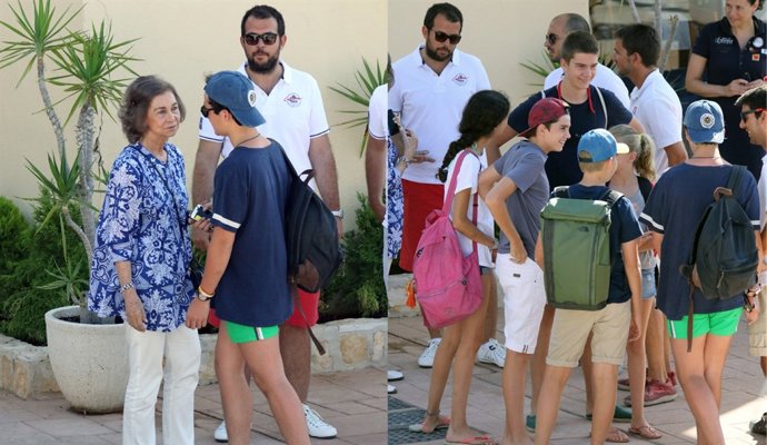 La reina sofía muy cariñosa con sus nietos en Mallorca