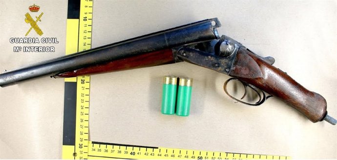 Escopeta con la que dispararon en el pie a un hombre en Sarón 