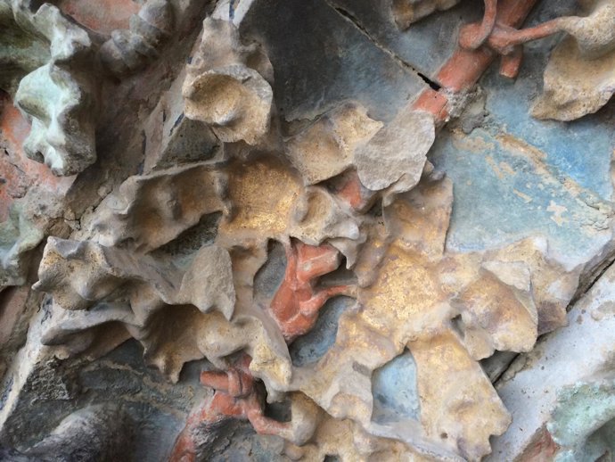 Detalle de la portada de Santa María de Olite 