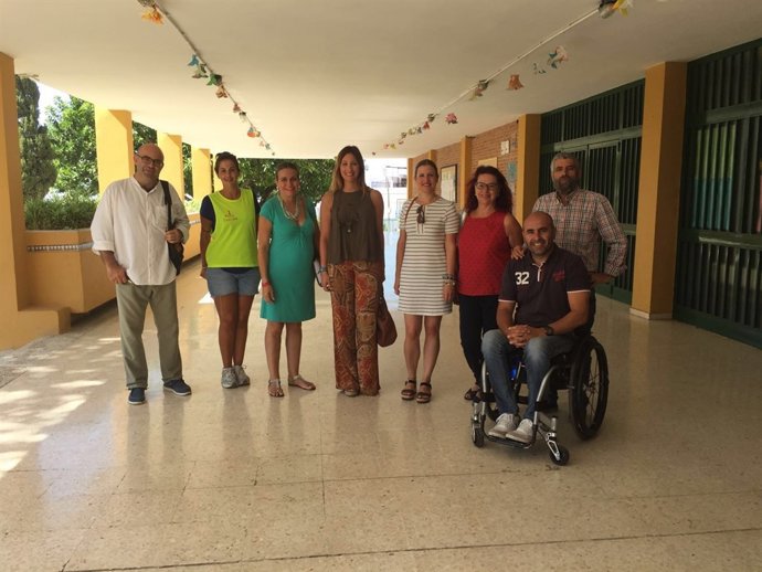 El PSOE destaca la labor de los comedores escolares en Vélez