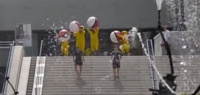 El vídeo en el que los pokémones cazan a los humanos 