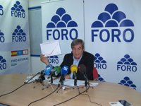 Cascos lamenta que la "incompetencia e indolencia" de Javier Fernández lleva a Asturias a un "brexit socioeconómico"