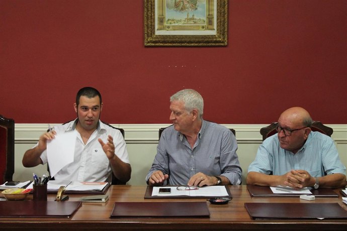 Firman de la declaración sobre la quema de la paja del arroz