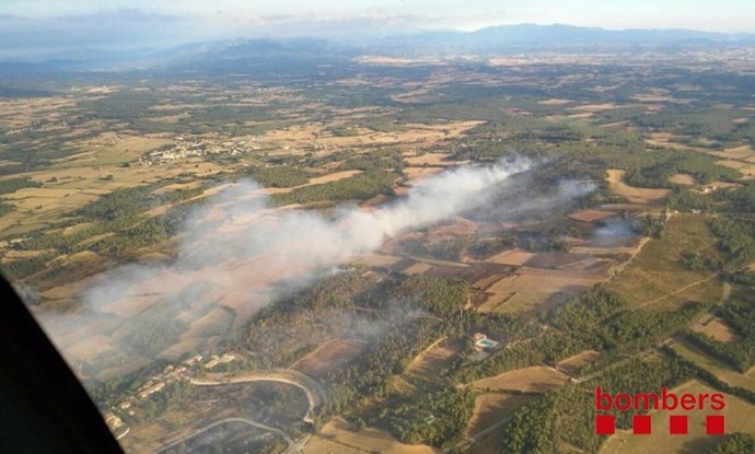 Incendio en Saus, Camallera y Llampaies 