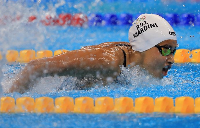 Yusra Mardini, nadadora del equipo de refugiados en los Juegos