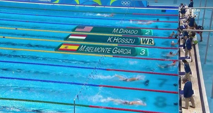 Mireia Belmonte, bronce en 400 estilos