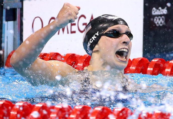   La Nadadora Estadounidense Katie Ledecky