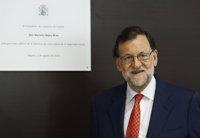 La encuesta de julio mantiene al PP 9,4 puntos por encima del PSOE, el único que sube desde el 26J