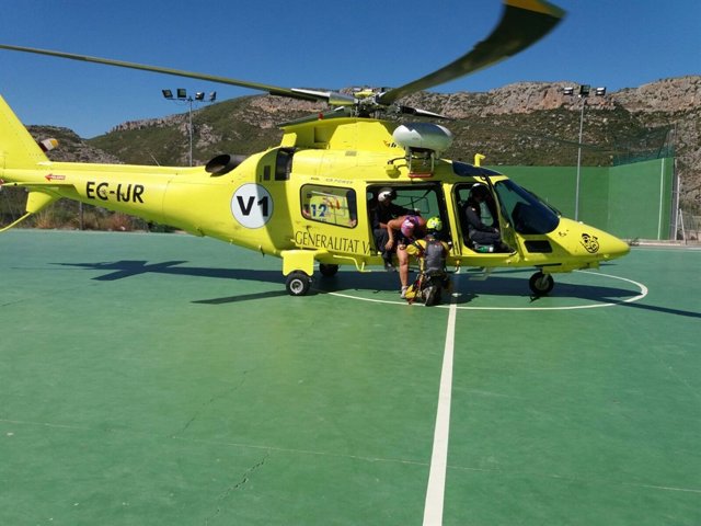 Rescate de un hombre deshidratado en Chulila 