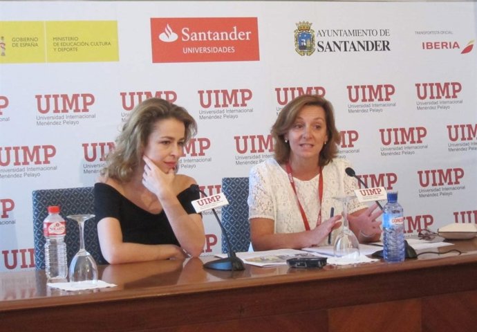 Rueda de prensa de Silvia Abascal en la UIMP 