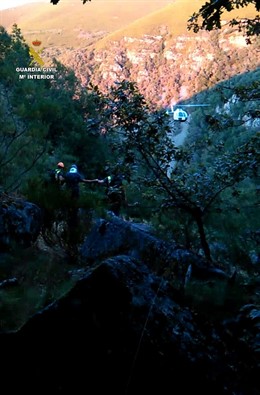 Rescate de un montañero accidentado en el Pico Cuiña-Candín