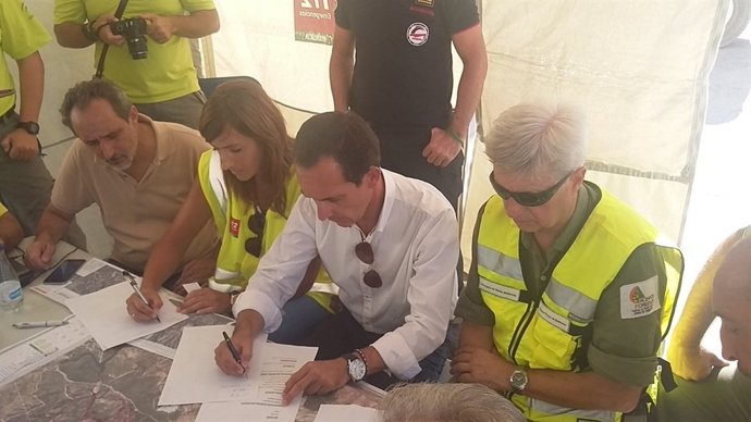 Reunión del equipo de coordinación contra el fuego