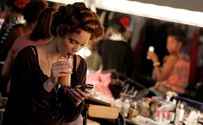 Las compras a través de los móviles aumentan.