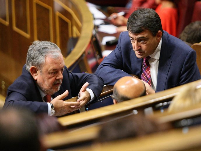 Pedro Azpiazu y Aitor Esteban, diputados del PNV
