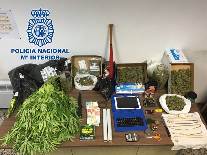 Nota De Prensa Policial: "Detenido Por Tráfico De Drogas En Yecla"