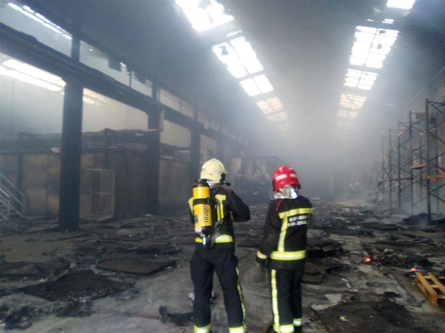 Incendio en una fábrica sin actividad en Alsasua.