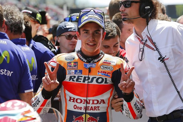 Marc Márquez celebrando el resultado del GP de Catalunya