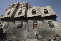 Al menos 13 civiles muertos por bombardeos de la coalición saudí en Saná, Yemen