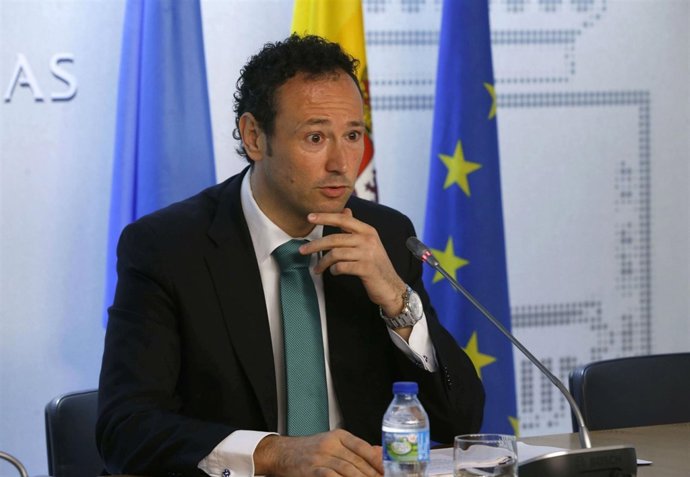 Guillermo Martínez. 