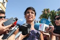 Teresa Rodríguez acusa a C's de dar "un lavado de cara a la vieja política"