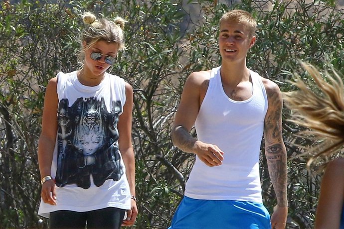 JUSTIN BIEBER Y SOFIA RICHIE