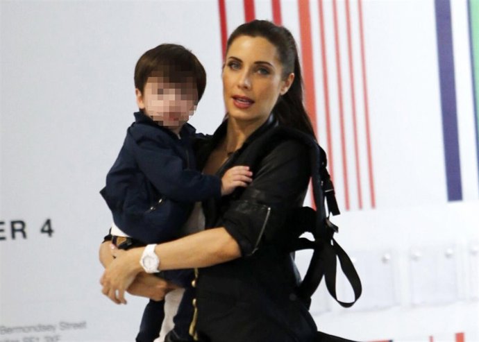 Pilar Rubio y Sergio Ramos Junior/ Archivo Europa Press