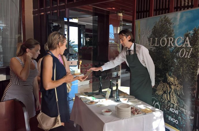 Cata de Oli de Mallorca en un hotel