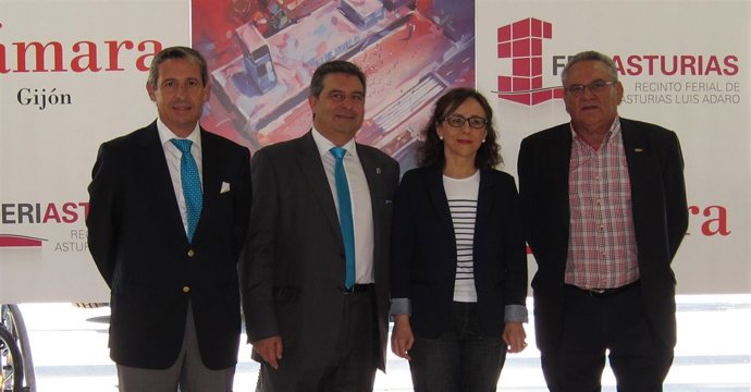 Belén Fernández visita la Fidma. 