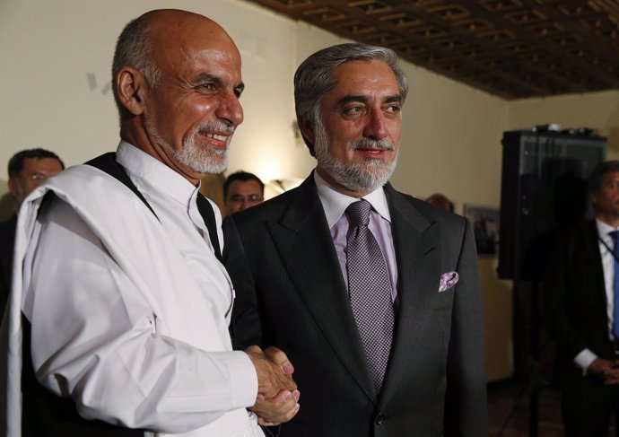 Los candidatos presidenciales Ashraf Ghani y Abdulá Abdulá