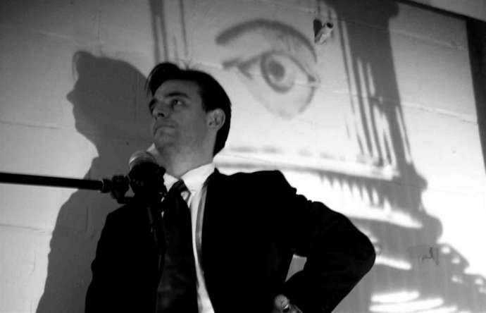 Nota Y Fotos EL DIRECTOR ACADEMICO DEL Moma, EN TENERIFE