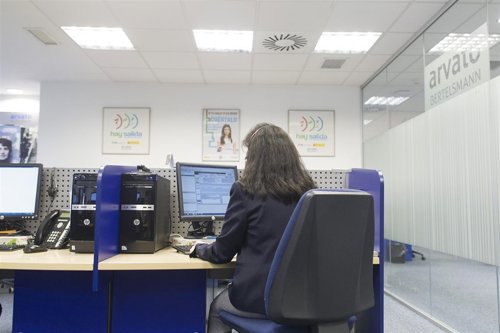 Teléfono 016, violencia de género, violencia doméstica, violencia machista