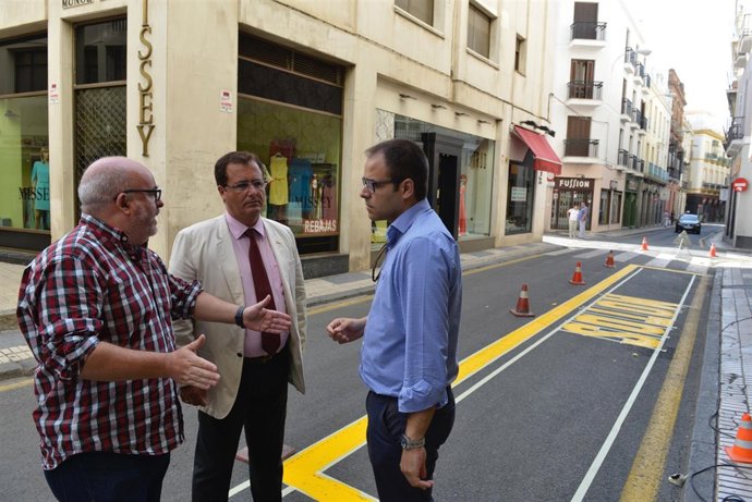 Ayuntamiento habilita una nueva zona de aparcamiento para motos en Méndez Núñez