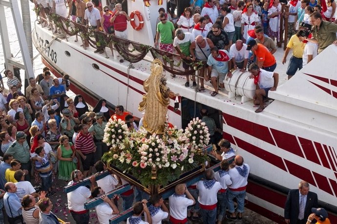 Almería vive un puente cargado de fiestas y tradiciones