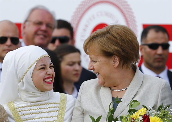 Angela Merkel en campamento refugiados de Gaziantep