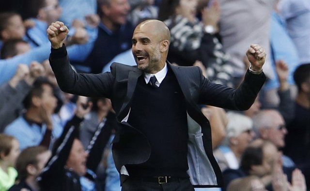 Pep Guardiola en su debut con el Manchester City