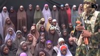 Las niñas de Chibok aparecen en un nuevo vídeo de Boko Haram: "Tenemos hambre, nos estamos muriendo"