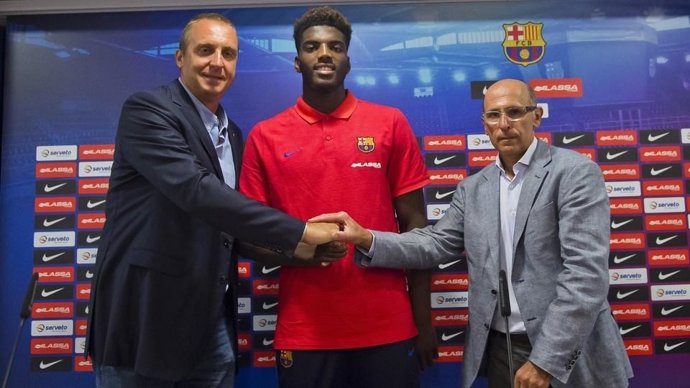  El Nuevo Jugador Del FC Barcelona Lassa Dika Mem