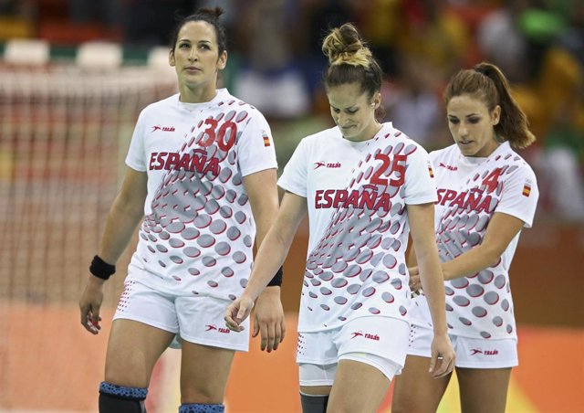 Nerea Pena, Carmen Martín tras perder con Francia en balonmano