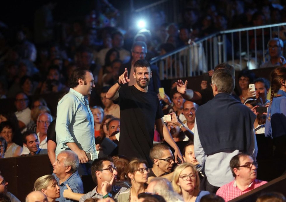 Gerard Piqué/ Jose Irun