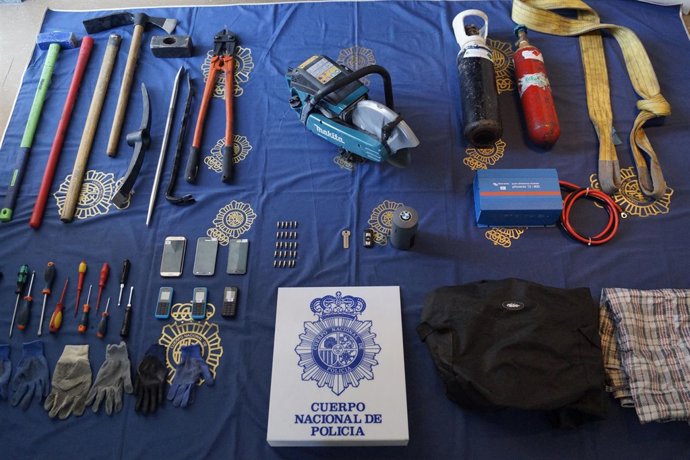 Detenidos tres jóvenes en Madrid por la comisión de 26 hechos delictivos