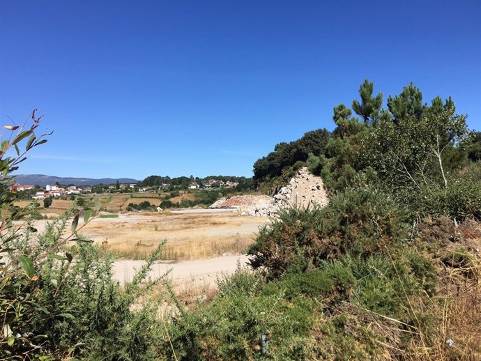 Arcodega denuncia vertederos ilegales.