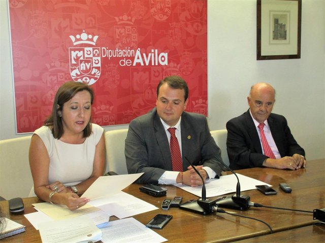 NP Premio Fray Luis De León