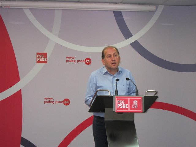 El candidato del PSdeG a la Xunta, Xoaquín Fernández Leiceaga