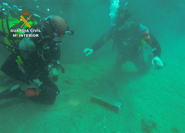 Guardia Civil localiza en aguas de Cabo de Palos un ancla